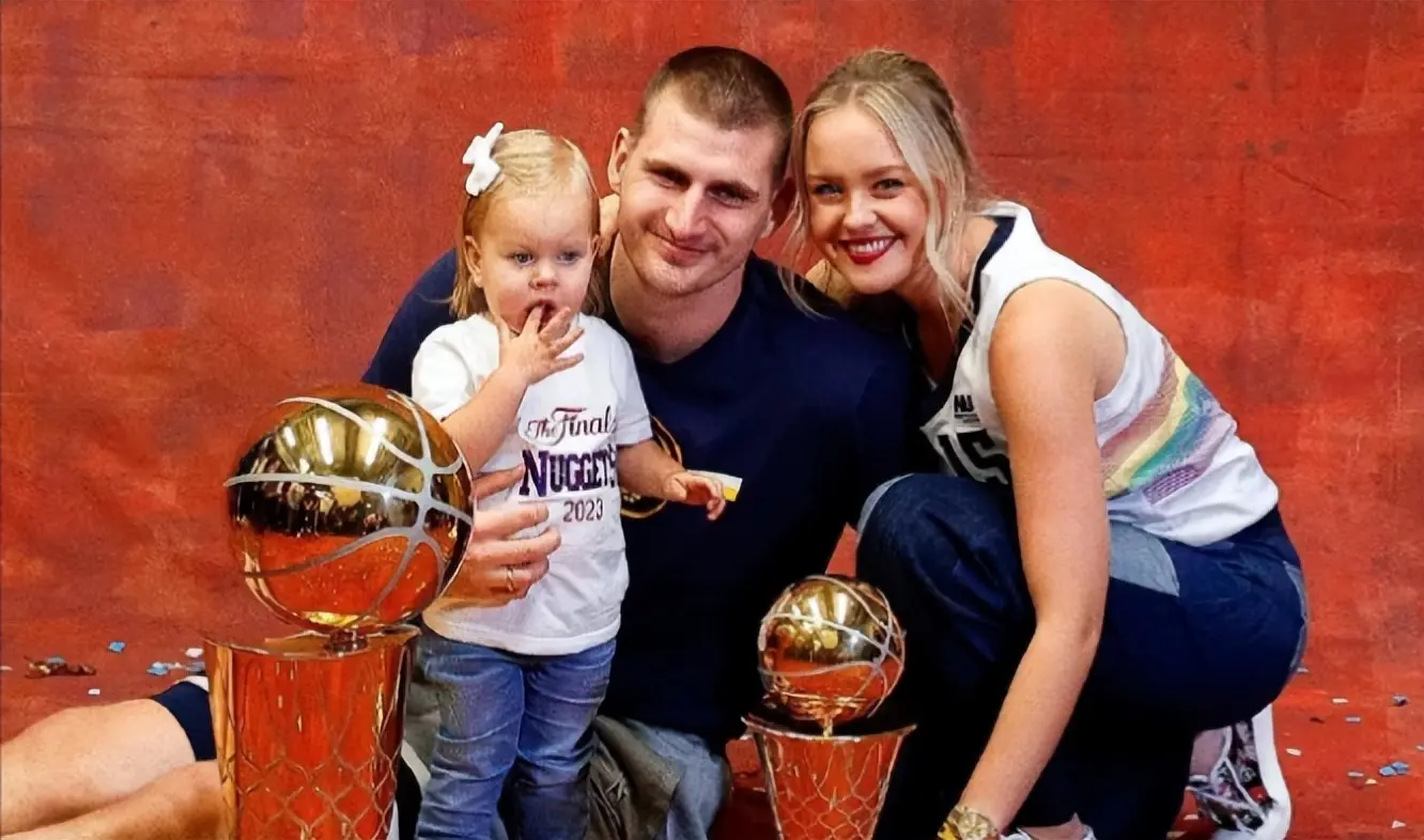 迎娶了妻子, 热门, yid